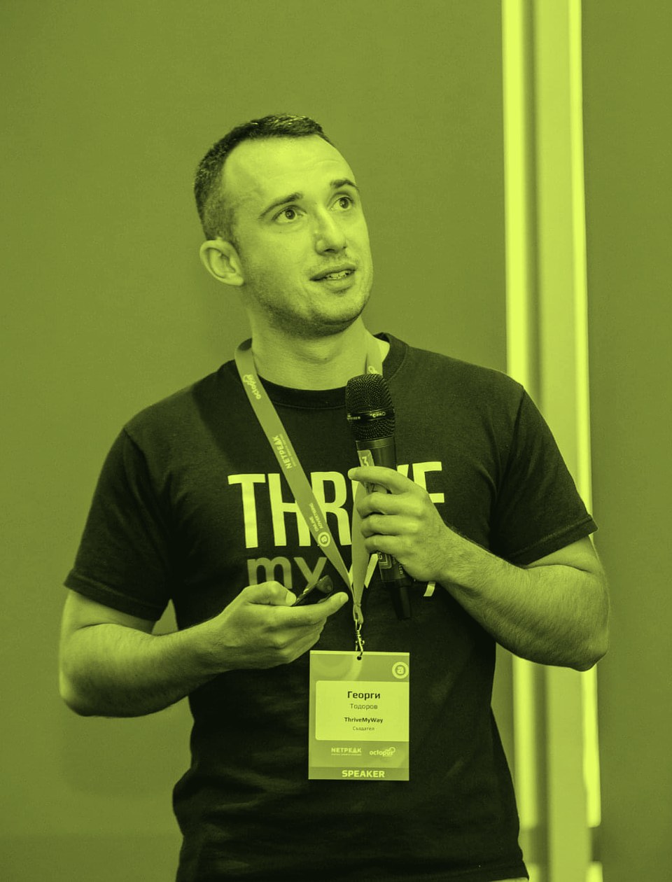 Georgi Todorov, founder of Create & Grow, presenting at an SEO conference